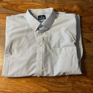 Men’s Stafford dress shirt. Button up long sleeve